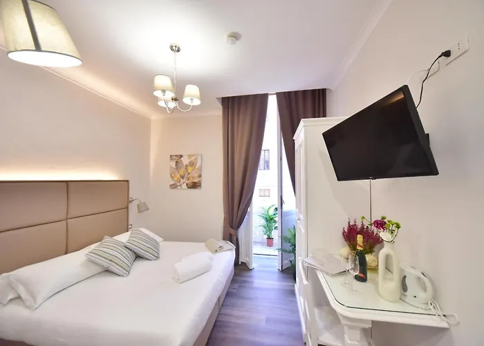 Sacconi Palace Oda ve Kahvaltı Roma