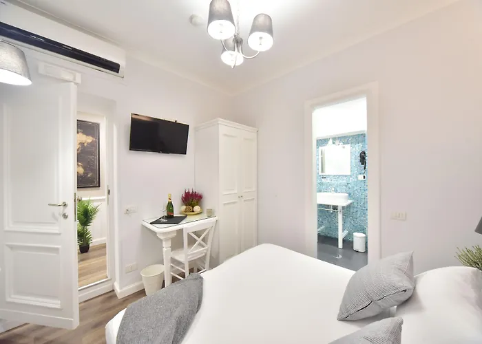 Oda ve Kahvaltı Sacconi Palace 4*